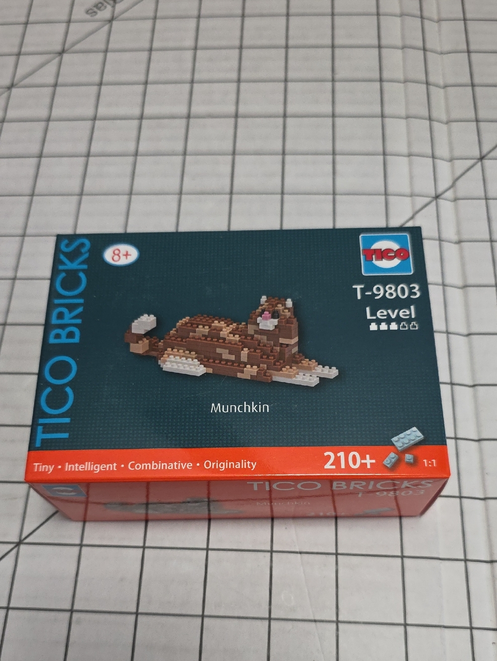 Munchkin Building Set - Tan & White, TICO Bricks NIB T-9804